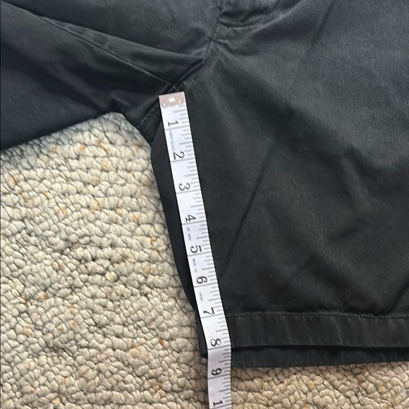 J Crew Black Flat Front Shorts Versatile Style - Picture 6 of 7